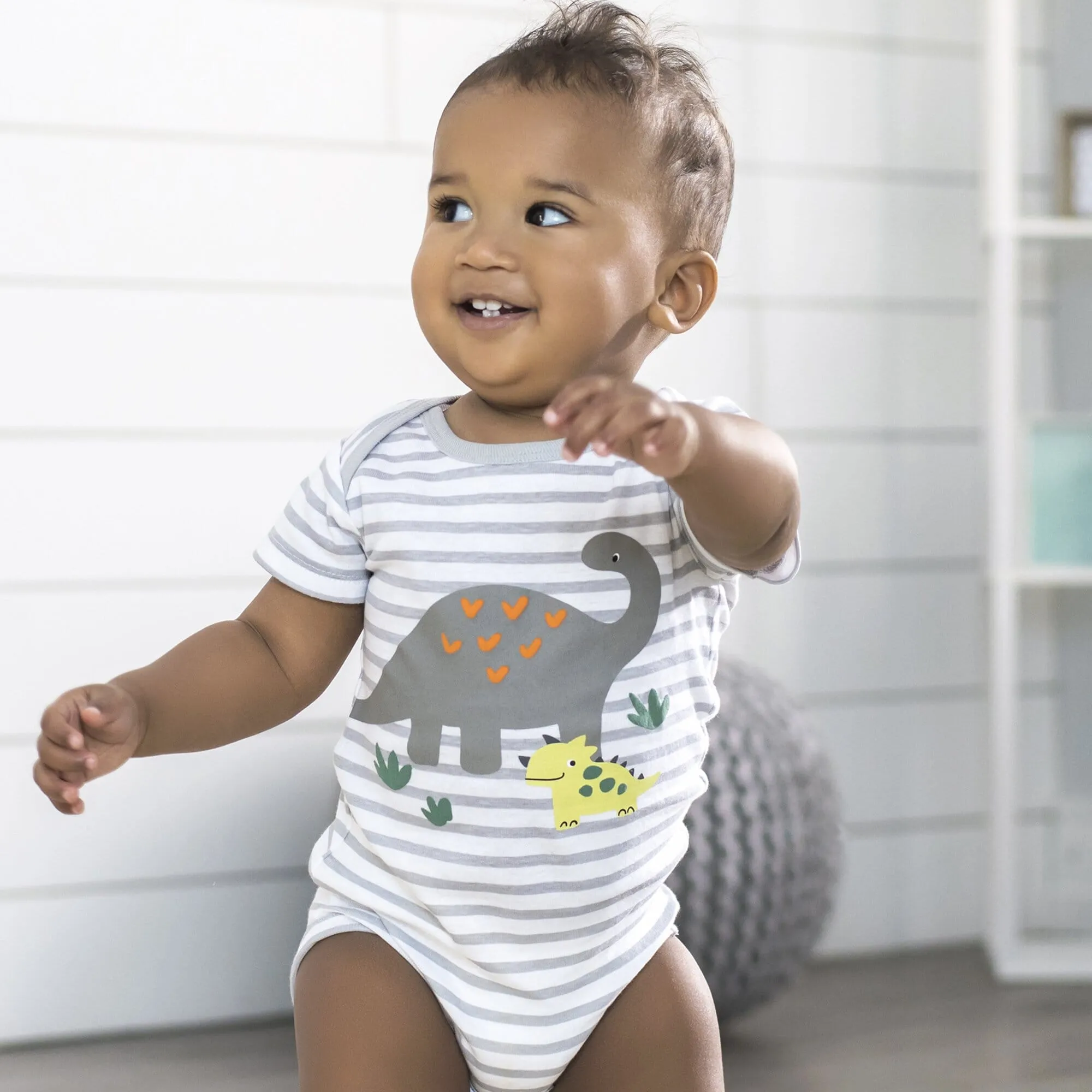 4-Pack Baby Boys Dinosaurs Short Sleeve Onesies Bodysuits