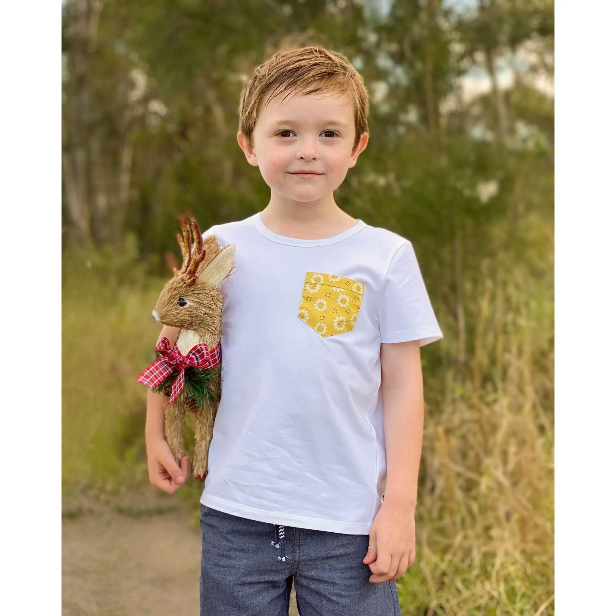 AUGUST POCKET TEE