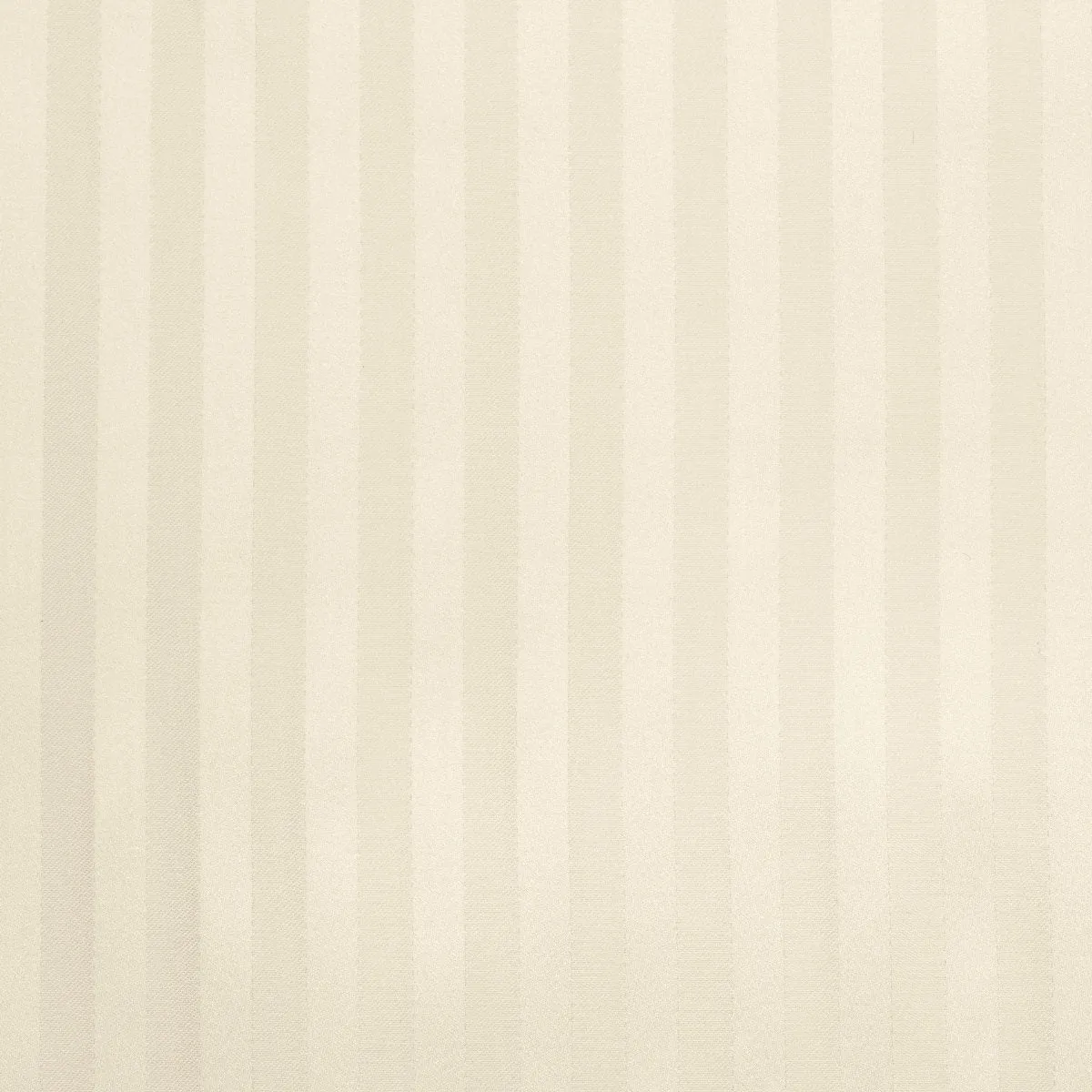 'Raso Rigato' Bed Linen Collection by Pratesi