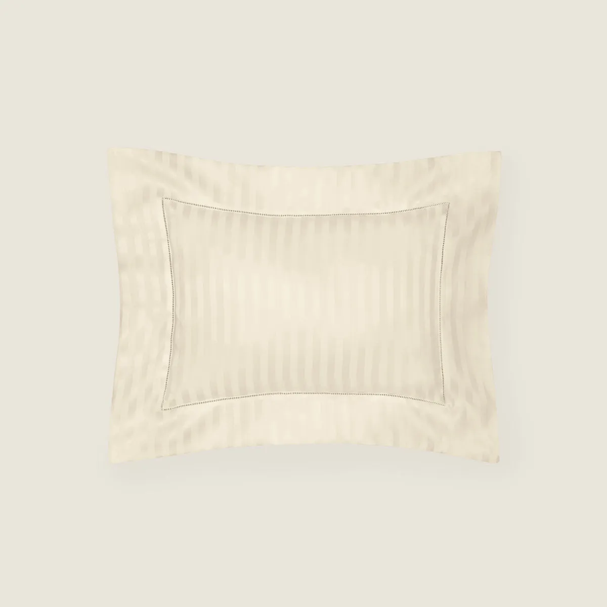 'Raso Rigato' Bed Linen Collection by Pratesi