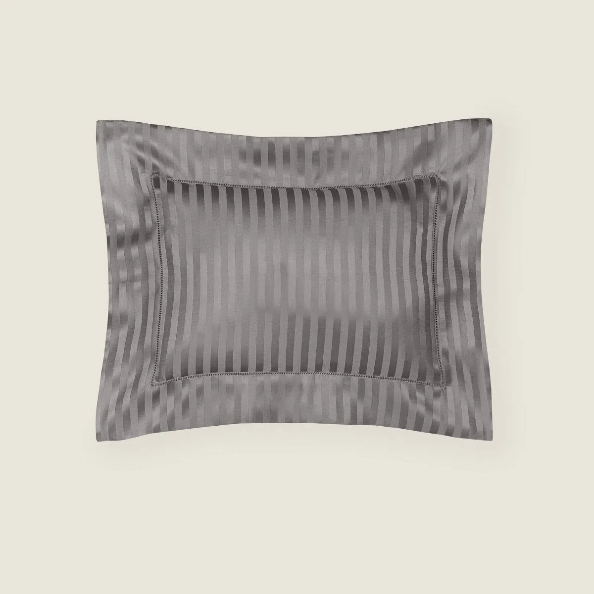 'Raso Rigato' Bed Linen Collection by Pratesi