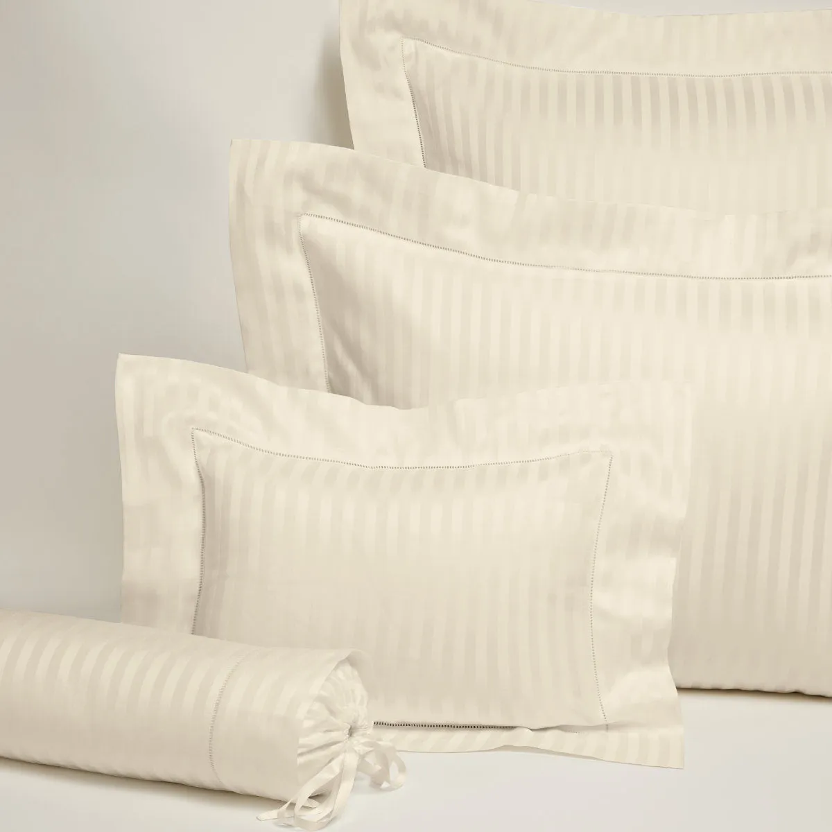 'Raso Rigato' Bed Linen Collection by Pratesi