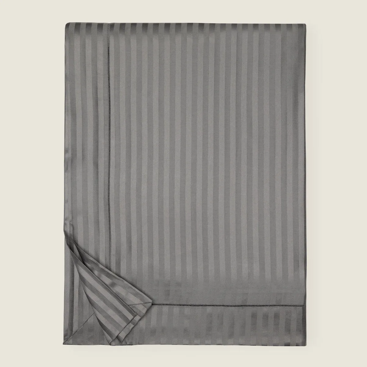 'Raso Rigato' Bed Linen Collection by Pratesi