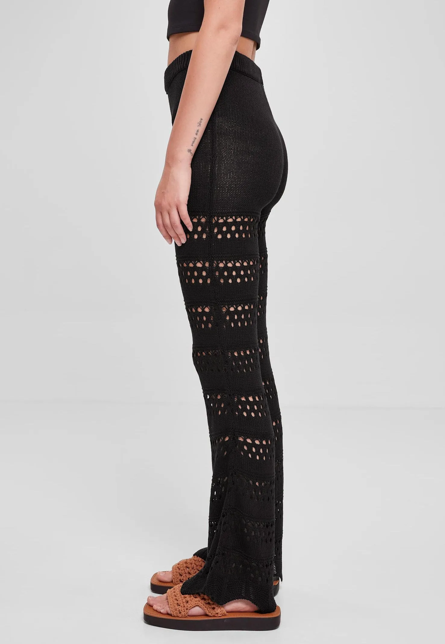 Urban Classics - Ladies Flared Crochet Knit Black - Pants